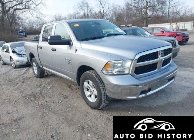 Ram 1500 Classic Slt  4X4 5'7 Box 2023 Silver 3.6L