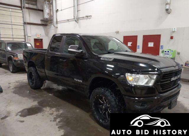 Ram 1500 Big Horn  4X4 6'4 Box 2020 Black 5.7L