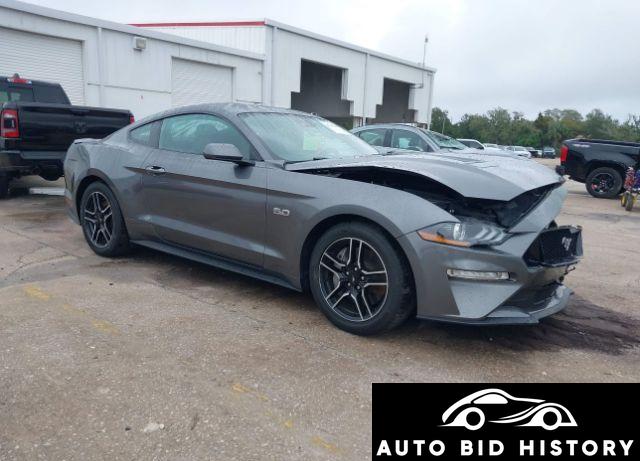 Ford Mustang Gt Fastback 2021 Gray 5.0L