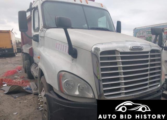 Freightliner Cascadia 125 2012 White