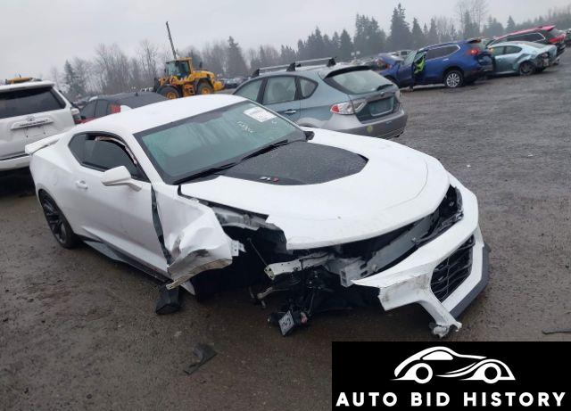 Chevrolet Camaro Zl1 2018 White 6.2L