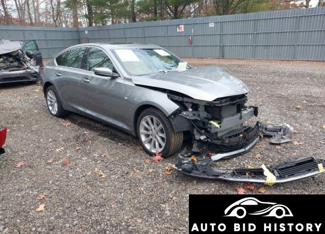 Cadillac Ct5 Luxury 2024 Silver 2.0L