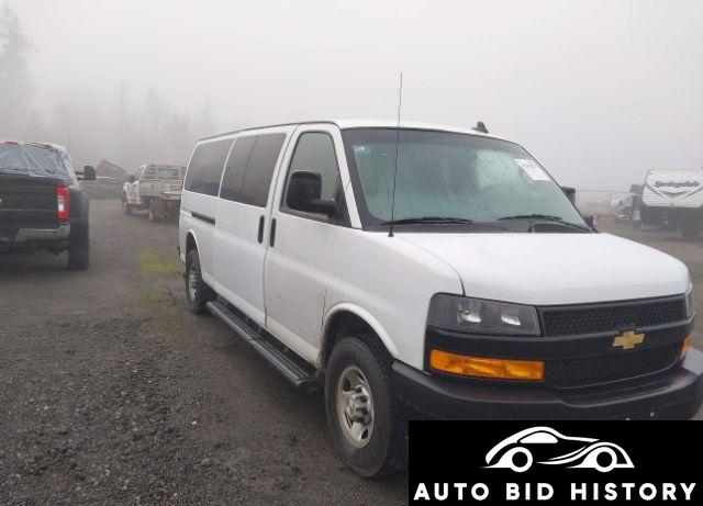Chevrolet Express Passenger Rwd 3500 Extended Wheelbase Ls 2023 White 4.3L