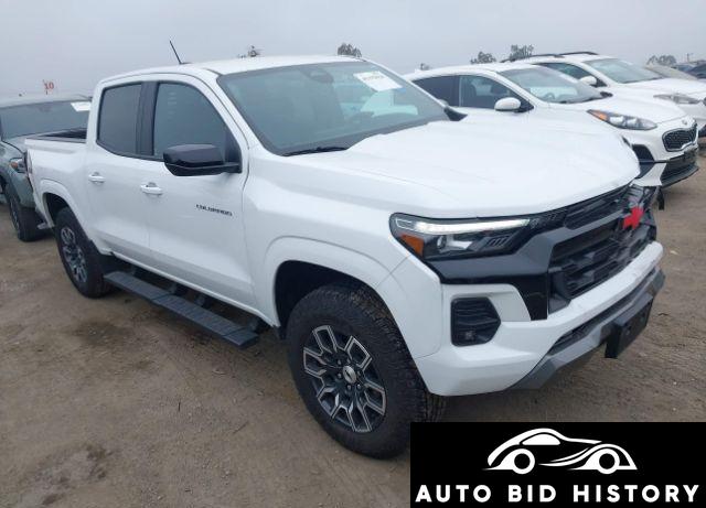 Chevrolet Colorado 4Wd Z71 2024 White 2.7L