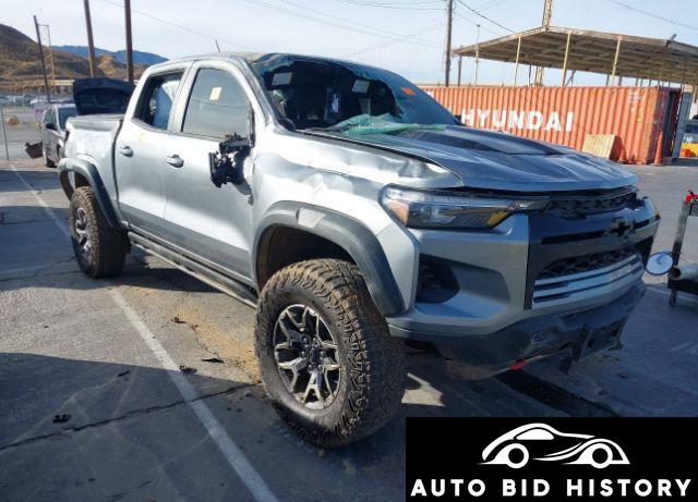 Chevrolet Colorado 4Wd Zr2 2024 Gray 2.7L