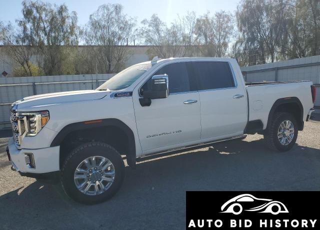 Gmc Sierra K2500 Denali 2021 White 6.6L  8