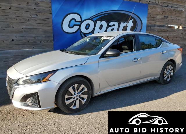 Nissan Altima S 2024 Silver 2.5L  4