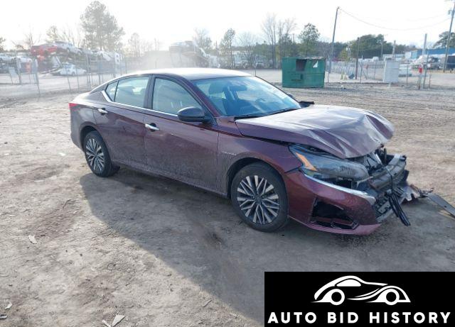 Nissan Altima Sv Awd 2025 Burgundy 2.5L