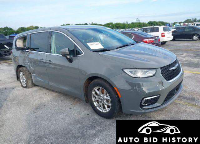 Chrysler Pacifica Touring L 2023 Gray 3.6L