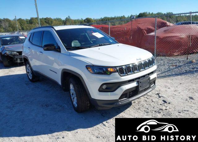 Jeep Compass 2024 White 2.0L