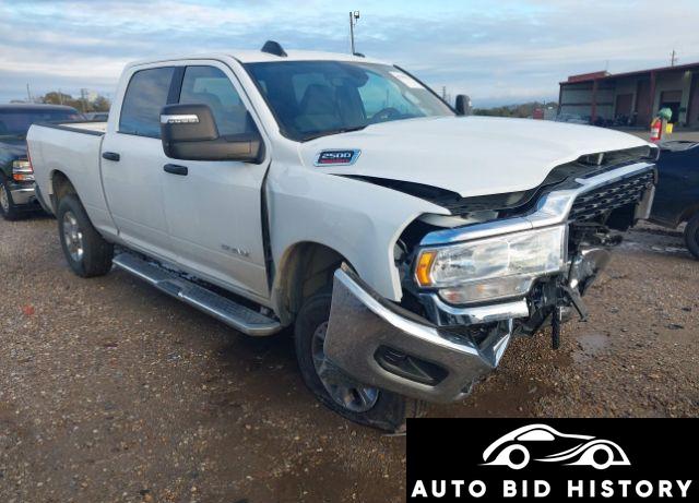 Ram 2500 Big Horn  4X4 6'4 Box 2024 White 6.4L