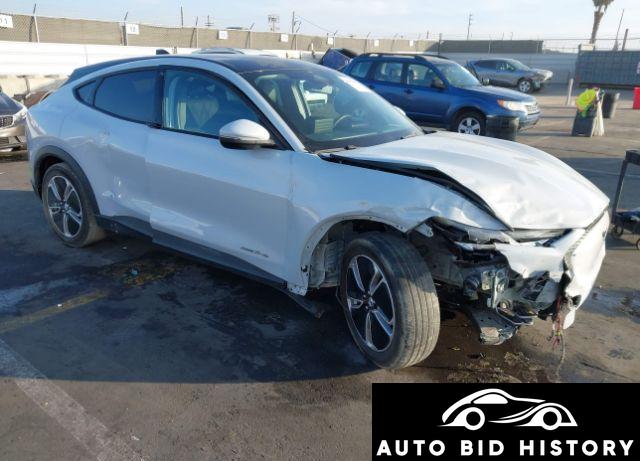 Ford Mustang Mach-E Select 2021 White U