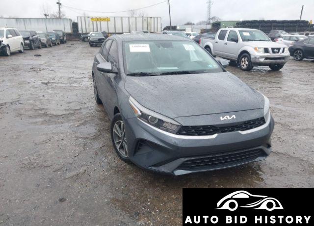 Kia Forte Lxs 2023 Gray 2.0L