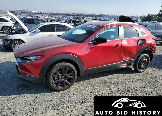 Mazda Cx-30 Select 2024 Red 2.5L  4