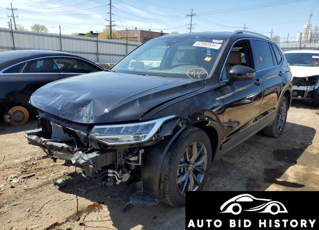 Volkswagen Tiguan Se 2024 Black 2.0L  4
