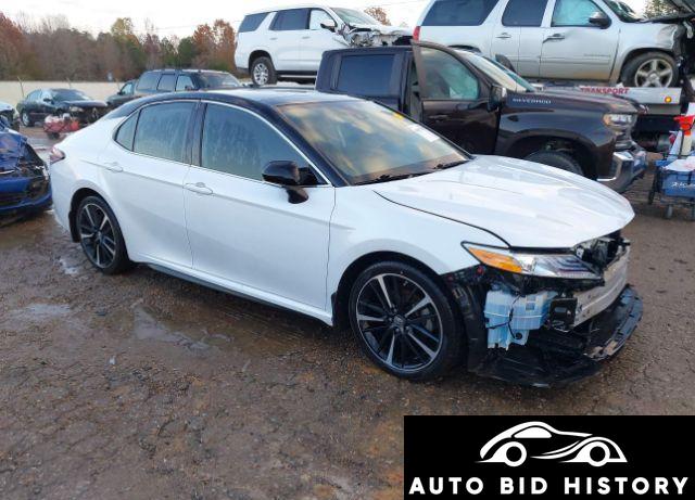 Toyota Camry Xse 2019 White 2.5L