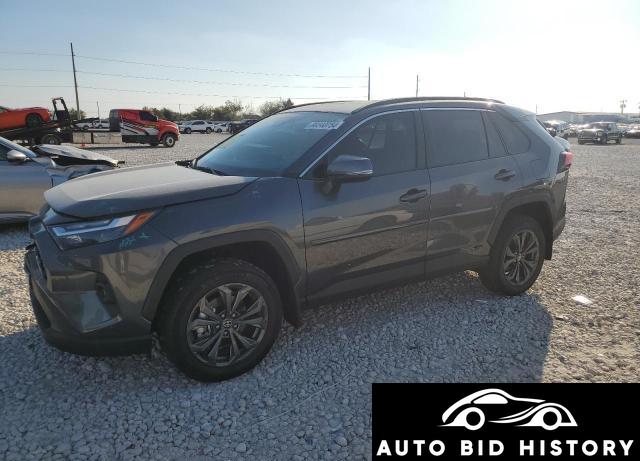Toyota Rav4 Xle Premium 2024 Gray 2.5L  4