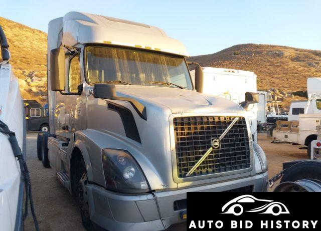 Volvo Vn Vnl 2013 Gray