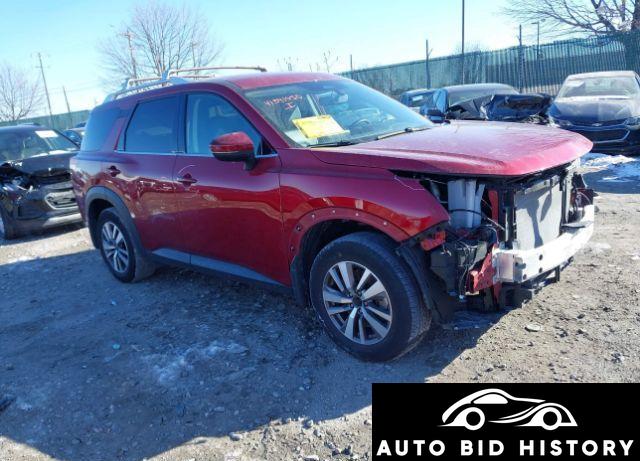 Nissan Pathfinder Sl 4Wd 2023 Red 3.5L