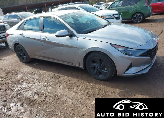 Hyundai Elantra 2023 Silver 2.0L