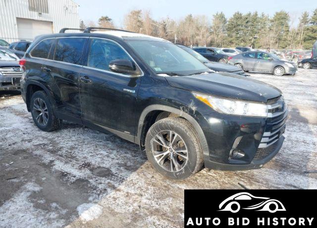 Toyota Highlander Hybrid Le 2019 Black 3.5L