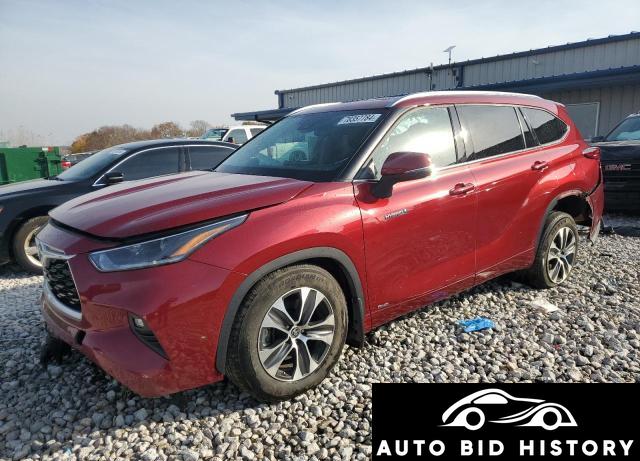 Toyota Highlander Hybrid Xle 2021 Red 2.5L  4
