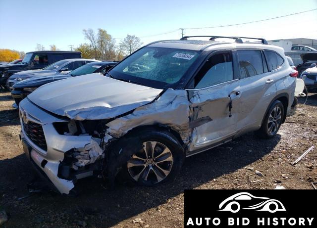 Toyota Highlander L 2023 Silver 2.4L  4
