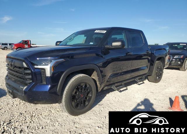 Toyota Tundra Crewmax Sr 2022 Blue 3.4L  6