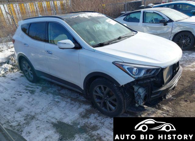 Hyundai Santa Fe Sport 2.0T Ultimate 2018 White 2.0L
