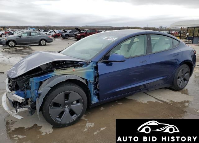 Tesla Model 3 2021 Blue