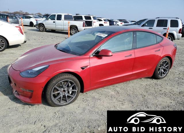 Tesla Model 3 2022 Red