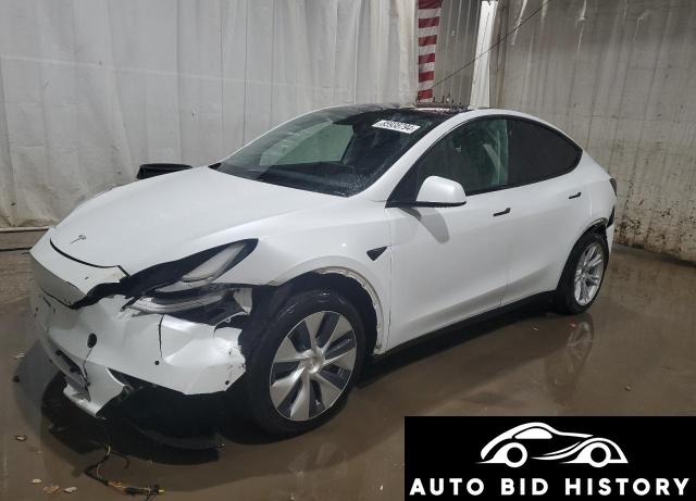 Tesla Model Y 2021 White