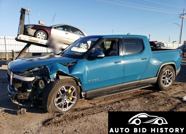 Rivian R1T Adventure 2023 Blue