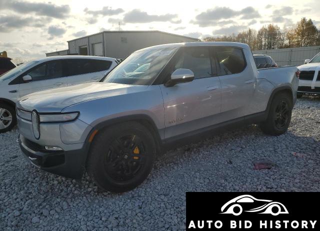 Rivian R1T Adventure 2023 Silver