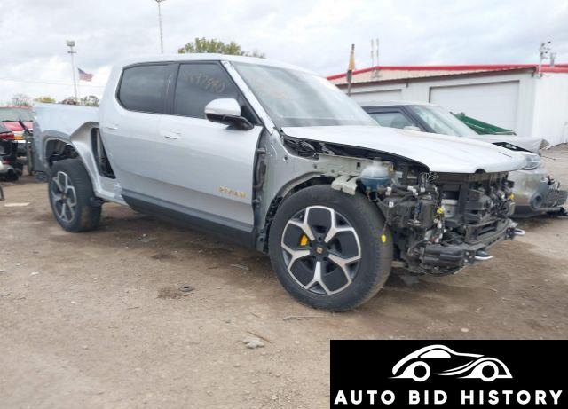 Rivian R1T Adventure 2022 Silver