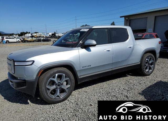 Rivian R1T Adventure 2023 Silver