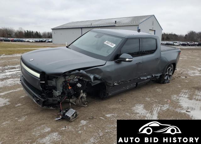 Rivian R1T Adventure 2024 Silver