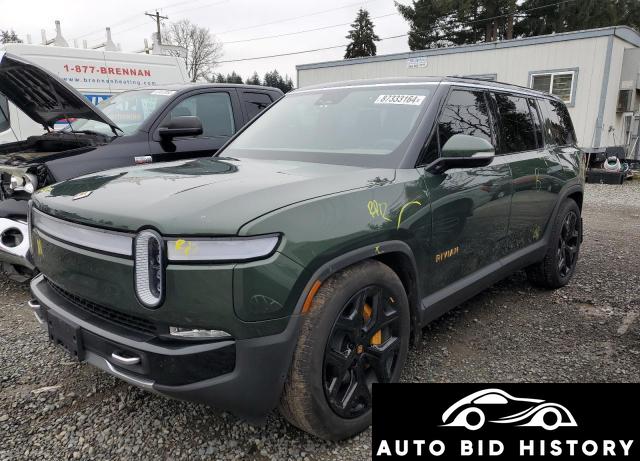 Rivian R1S Adventure 2023 Green