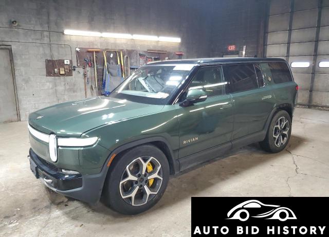 Rivian R1S Adventure 2023 Green