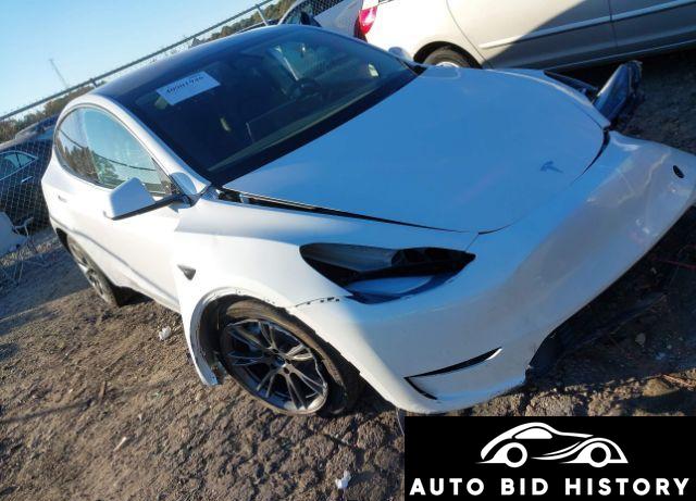 Tesla Model Y Long Range Dual Motor All-Wheel Drive 2024 White U