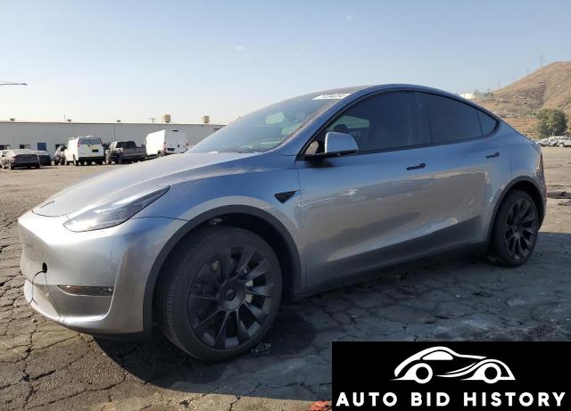 Tesla Model Y 2024 Gray