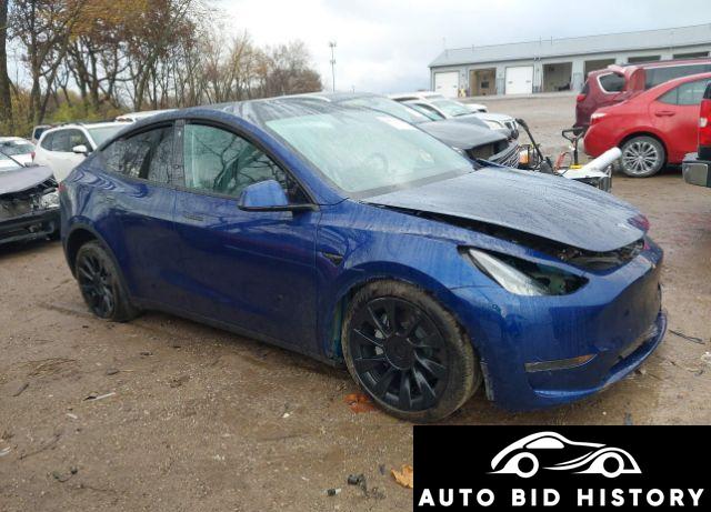 Tesla Model Y Long Range Dual Motor All-Wheel Drive 2022 Blue U