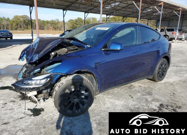 Tesla Model Y 2023 Blue
