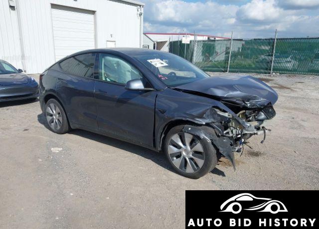 Tesla Model Y Awd/Long Range Dual Motor All-Wheel Drive 2023 Gray U