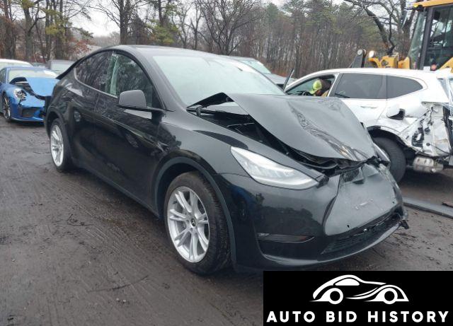 Tesla Model Y Long Range Dual Motor All-Wheel Drive 2022 Black U