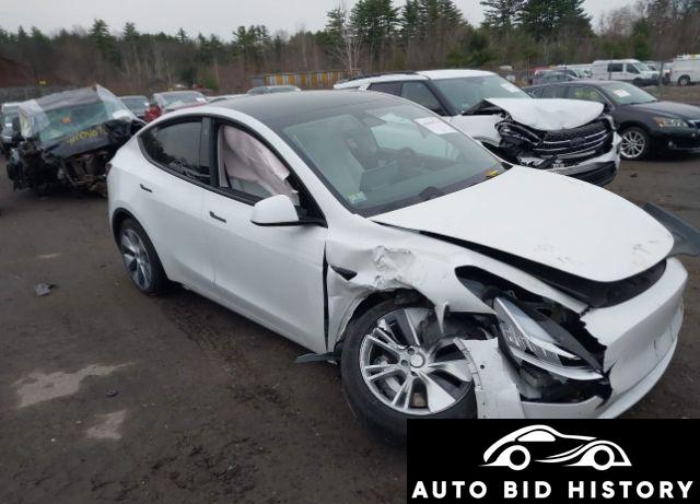 Tesla Model Y Long Range Dual Motor All-Wheel Drive 2022 White U