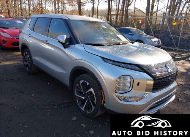Mitsubishi Outlander Se 2.5 S-Awc/Se Black Edition S-Awc/Se Black Edition W/Pano Roof/Se Ralliart S-Awc 2024 Silver 2.5L