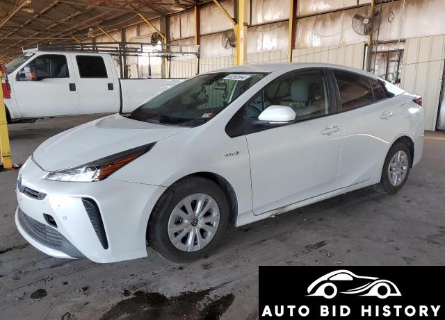 Toyota Prius Special Edition 2021 White 1.8L  4