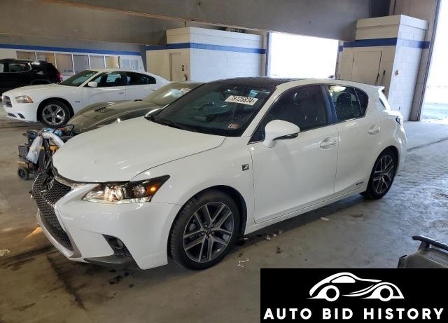 Lexus Ct 200 2014 White 1.8L  4
