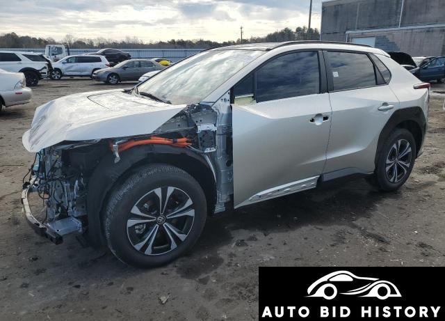 Toyota Bz4X Xle 2024 Silver 0